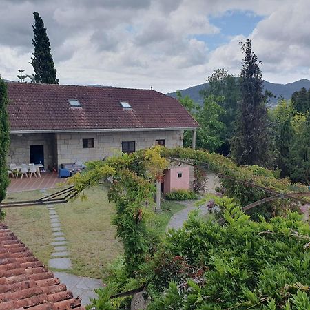 Casa Rural A Pousa Gondomar Con Piscina Villa Exterior foto