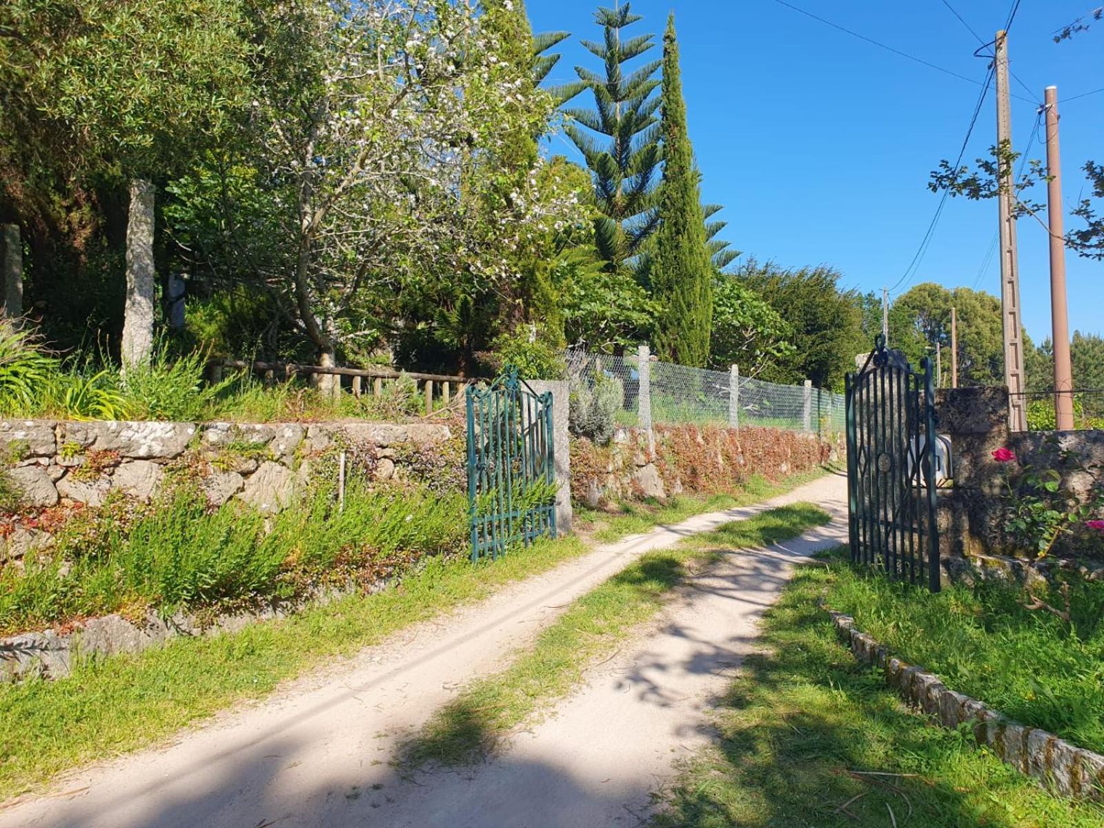 Casa Rural A Pousa Gondomar Con Piscina Villa Exterior foto