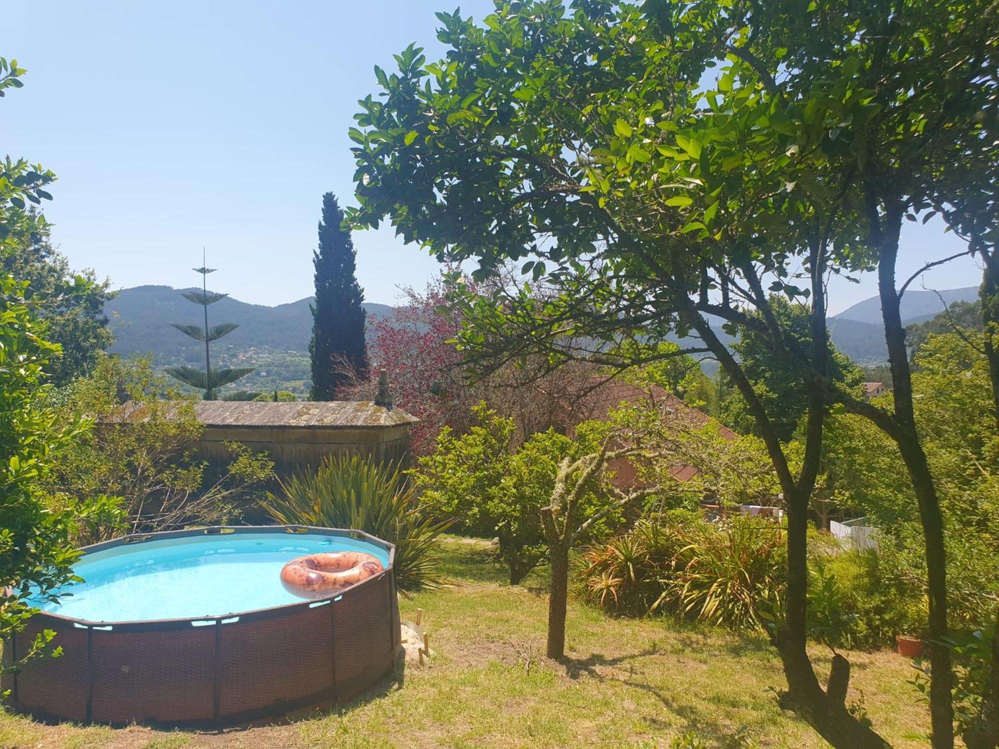 Casa Rural A Pousa Gondomar Con Piscina Villa Exterior foto